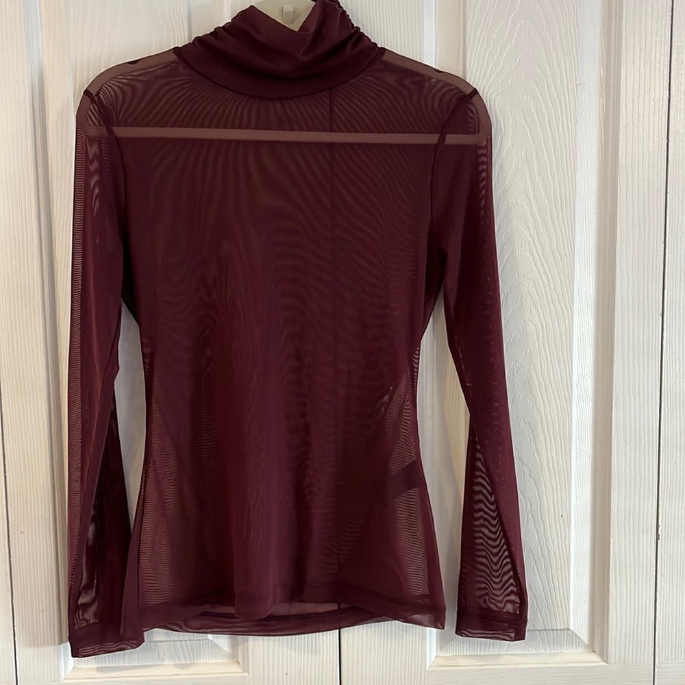 NWT White House Black Market, women’s mesh turtleneck, color: Port, size XS